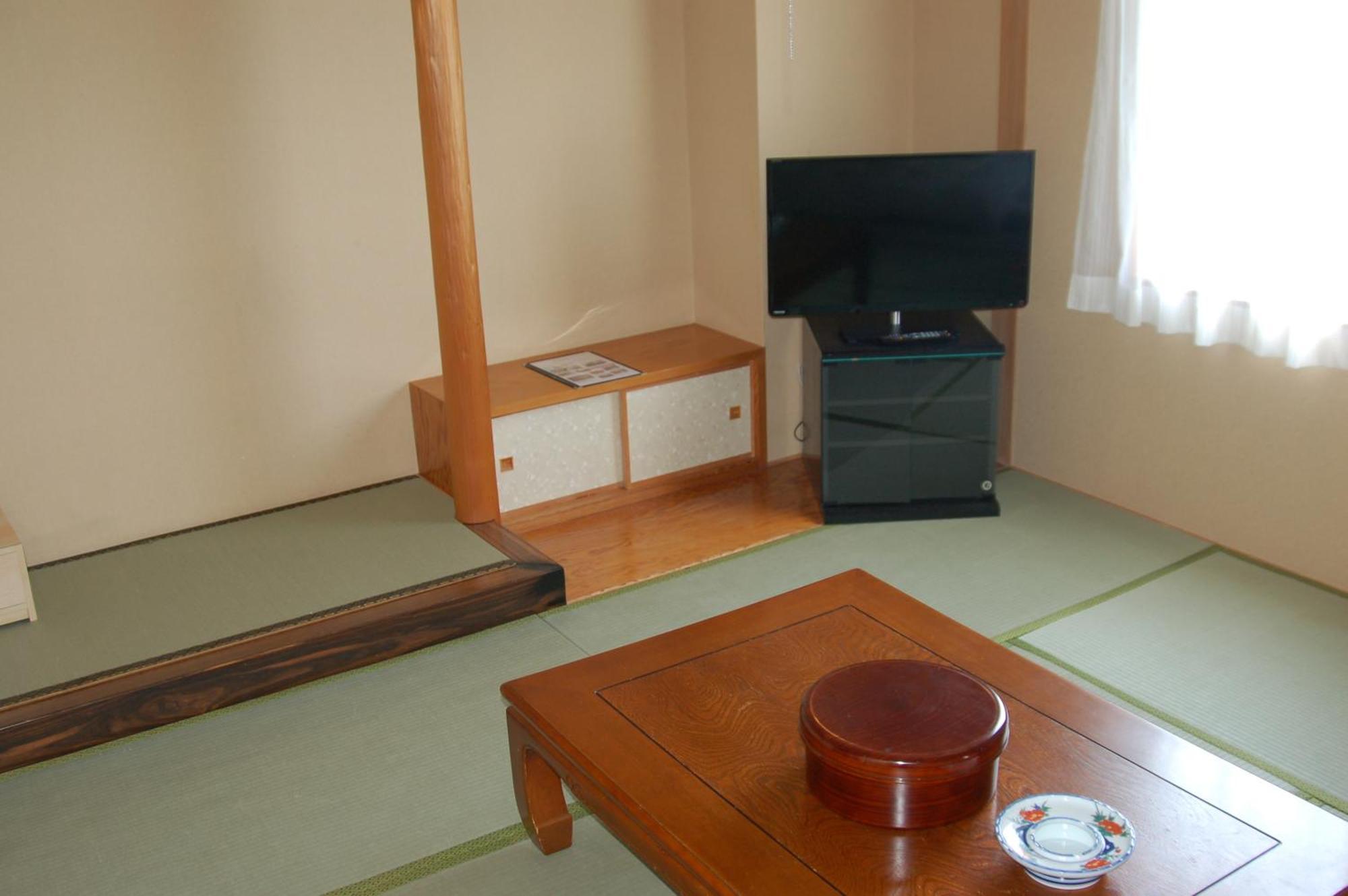 Shizunai Eclipse Hotel Shinhidaka Ruang foto