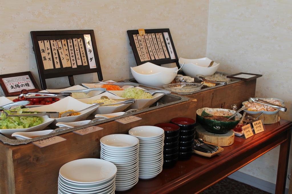 Shizunai Eclipse Hotel Shinhidaka Bagian luar foto
