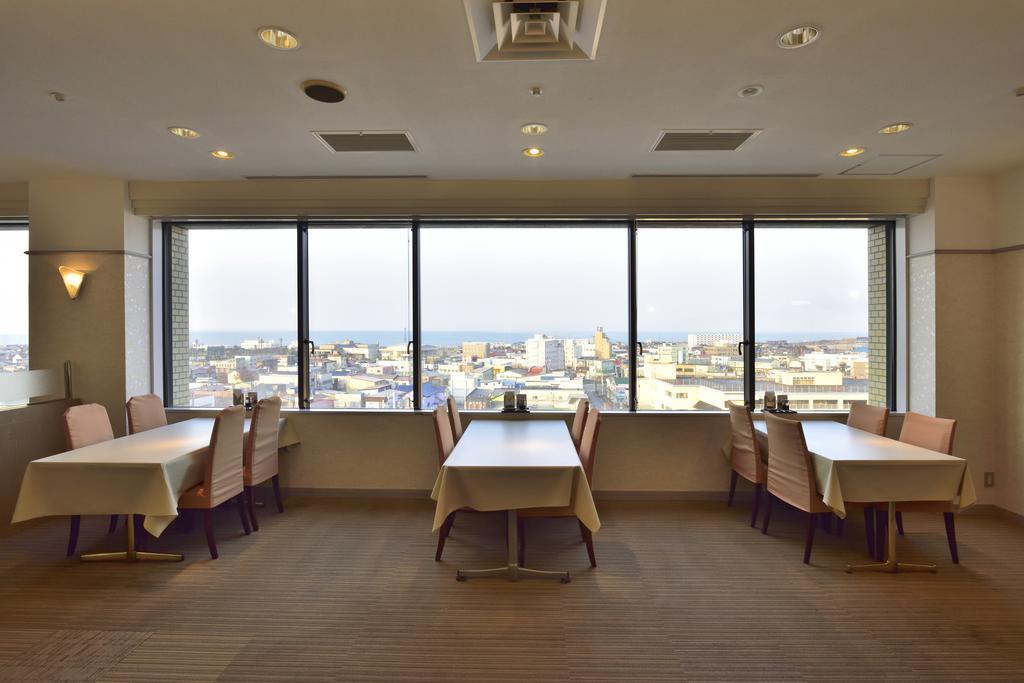 Shizunai Eclipse Hotel Shinhidaka Bagian luar foto